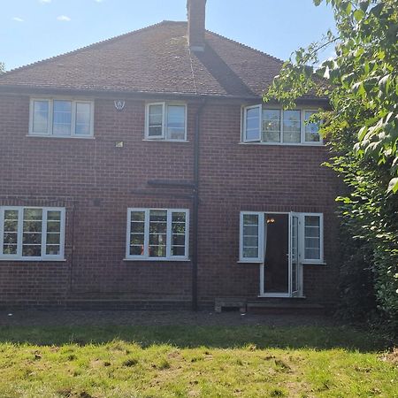 D Elmdon Homestay Shared 4 Bedrooms Birmingam Exterior foto
