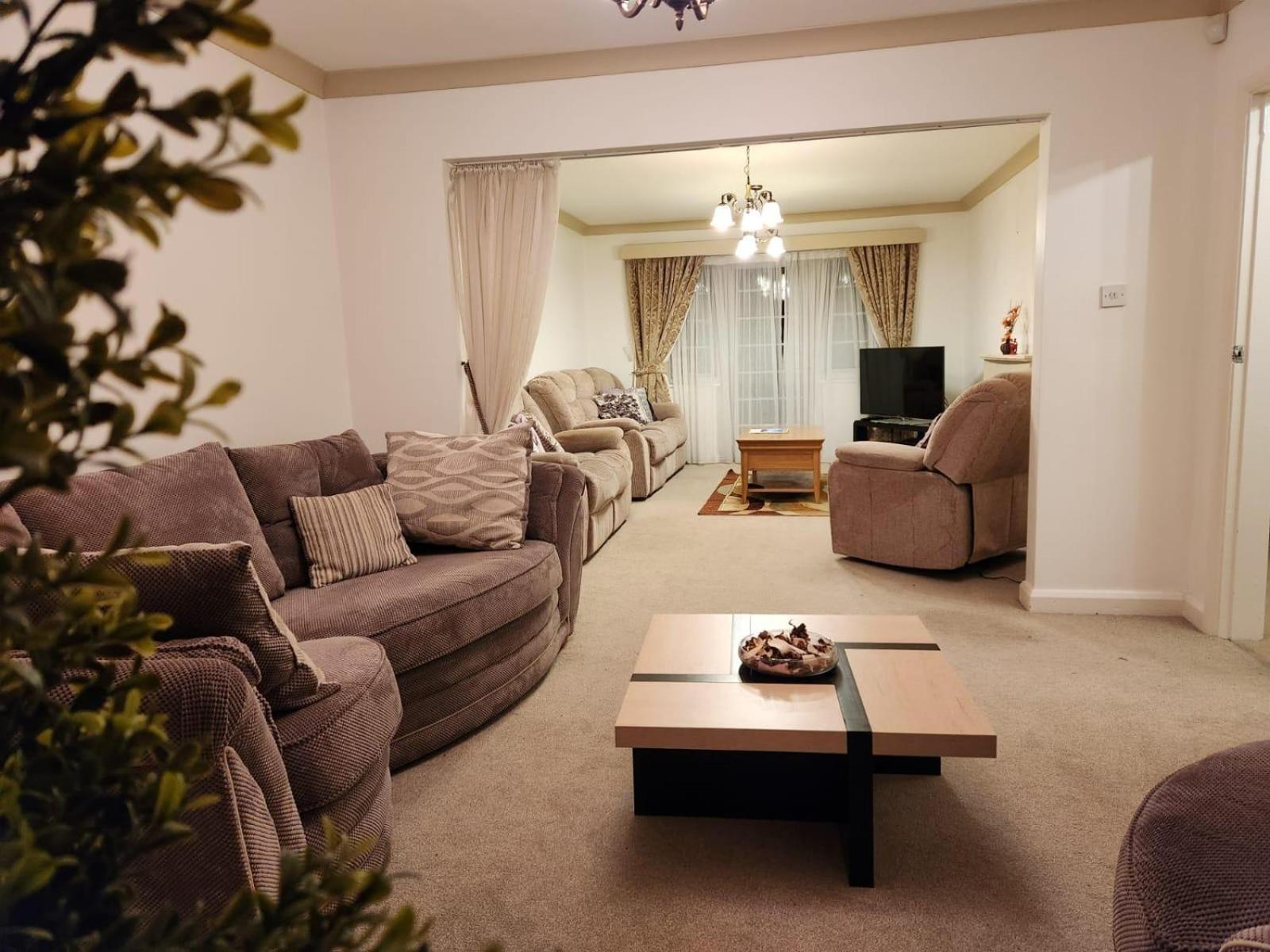 D Elmdon Homestay Shared 4 Bedrooms Birmingam Exterior foto